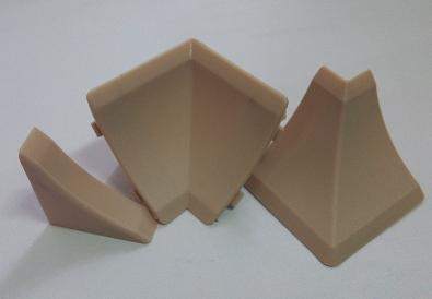 Комплект аксессуаров для плинтуса 18х18х3,0  147/151/1228