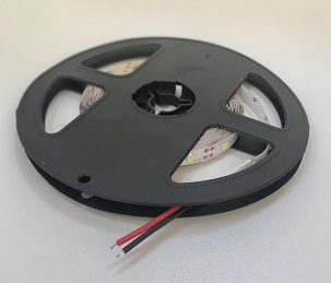 Светодиодная лента 2835-60-W 4.8Вт/м IP33 12В 5м*8мм 60smd/м(4лм 20мА) белый свет 6500К, wPCB LS-007
