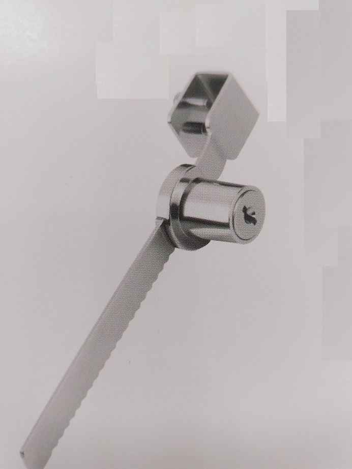 Замок реечный хром для раздвижных стекол,328,(12/240)