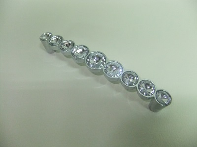 Ручка-скоба хром+кристалл 128 мм (40/200)