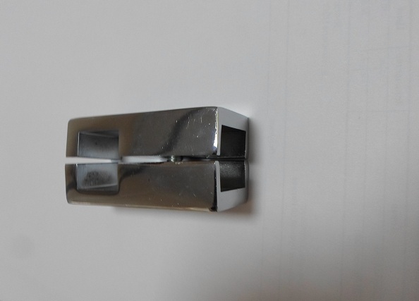 Держатель замыкающий 25*25mm наружный хром (200)