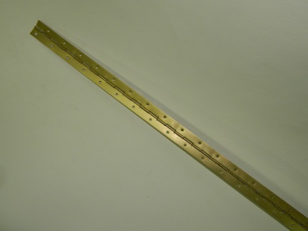 Петля рояльная латунированная 1750 мм (50/100)