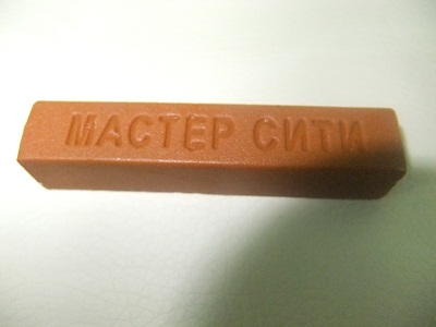 Воск мебельный мягкий Орех Гварнери R4842