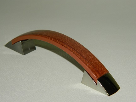 Ручка-скоба золото+орех 096 мм (250)