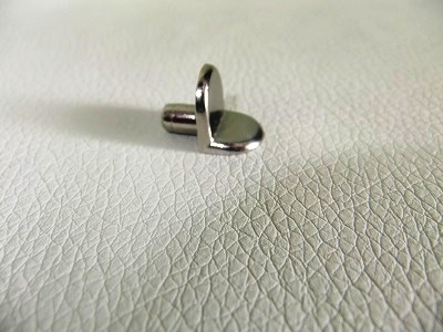 Полкодержатель 5 мм металлический (100)