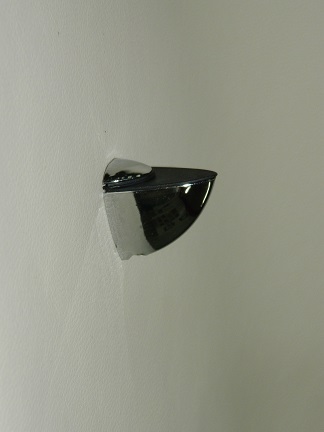 Держатель для полок Пеликан хром малый  (200)