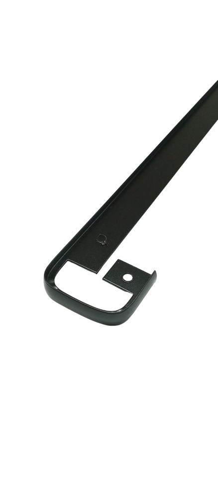 Планка 1517/1 щелевая #38мм,черная (100)